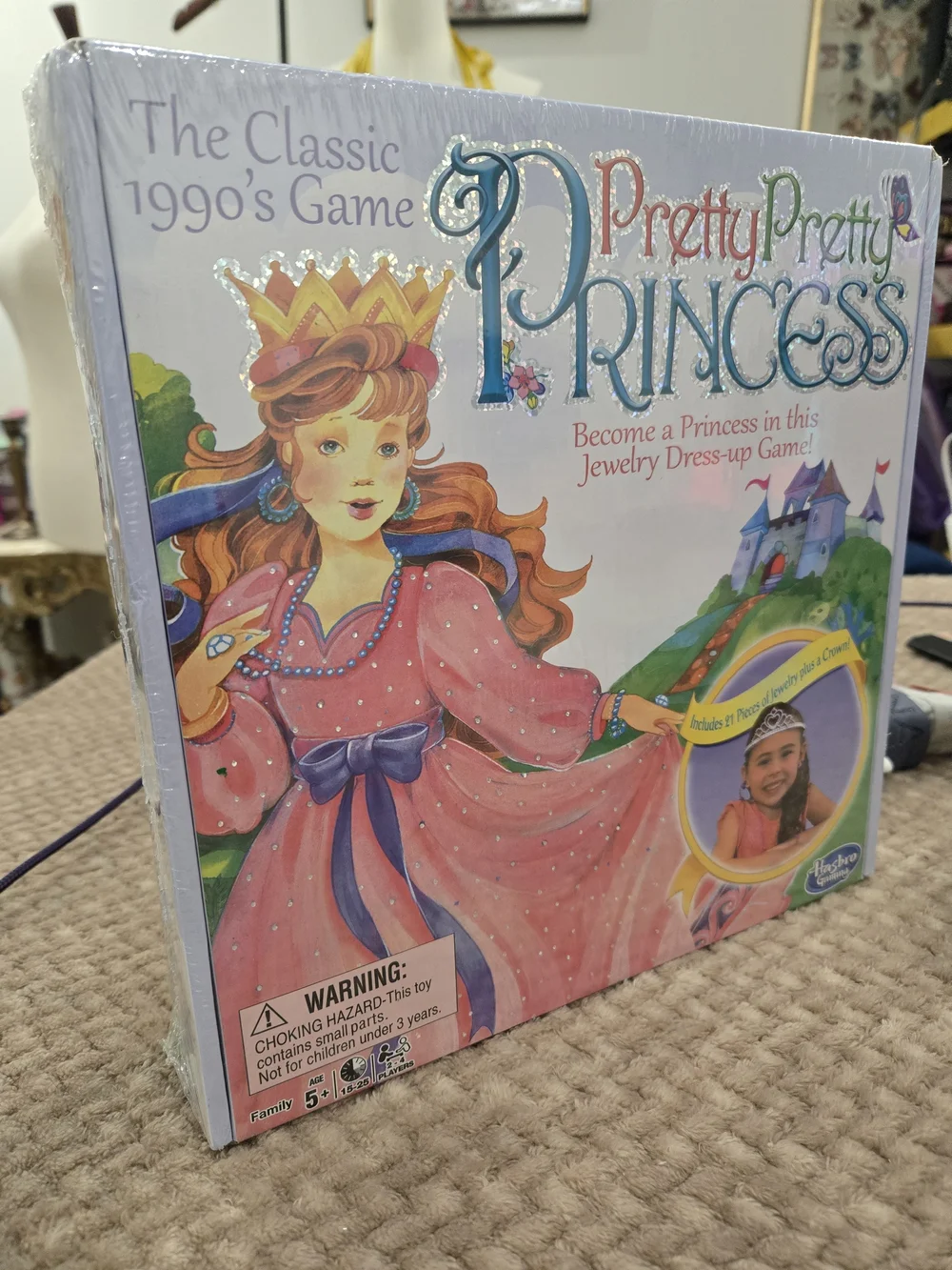 Hasbro Pretty Pretty Princess Kids Jewelry Dress-Up Game - Pink